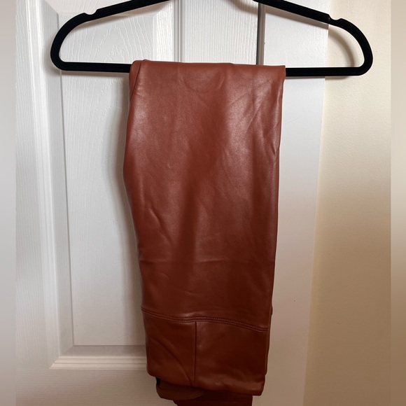 Brown Faux Leather Leggings, Size Large, BRAND NEW - Picture 5 of 6
